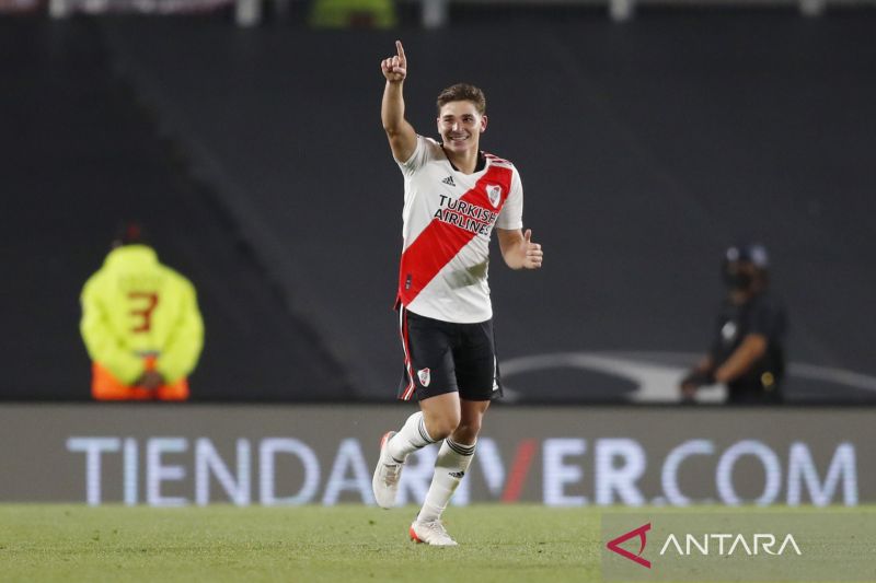 Man City selangkah lagi dapatkan Julian Alvarez dari River Plate