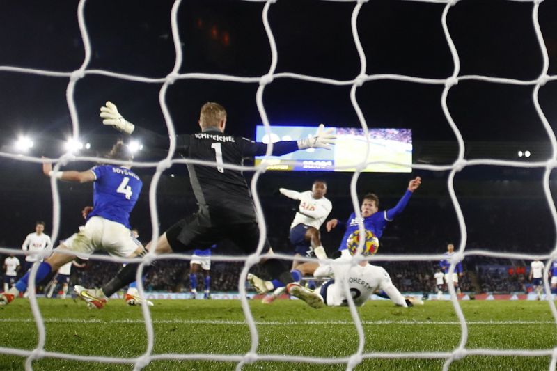 Dua gol menit terakhir bawa Spurs bungkam Leicester 3-2