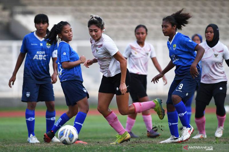 Timnas putri di Piala Asia 2022: berbekal motivasi, berselimut mimpi