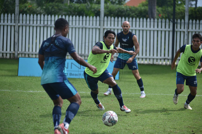 Persib Bandung konfirmasi sembilan pemainnya terpapar COVID-19