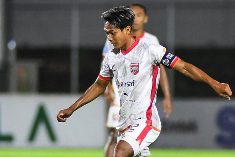 Gelandang Borneo FC Hendro Siswanto terancam menepi hingga akhir musim