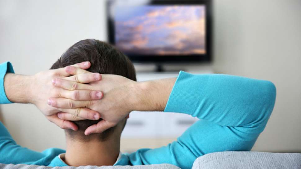 Mengapa Binge Watching Terasa Menyenangkan dan Bikin Ketagihan? Psikolog Jelaskan Apa yang Terjadi di Otak