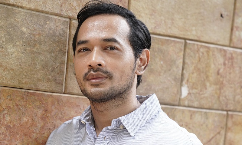 Profil Oka Antara, Aktor Beragama Hindu yang Kerap Dapat Tawaran Film Religi Islam