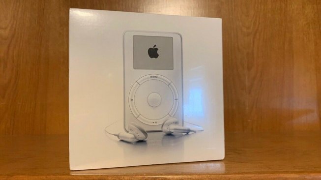 iPod generasi pertama. [eBay]