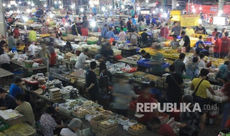 4 Pasar Kue Subuh yang Menggiurkan Lidah di Jakarta, Patut Dicoba