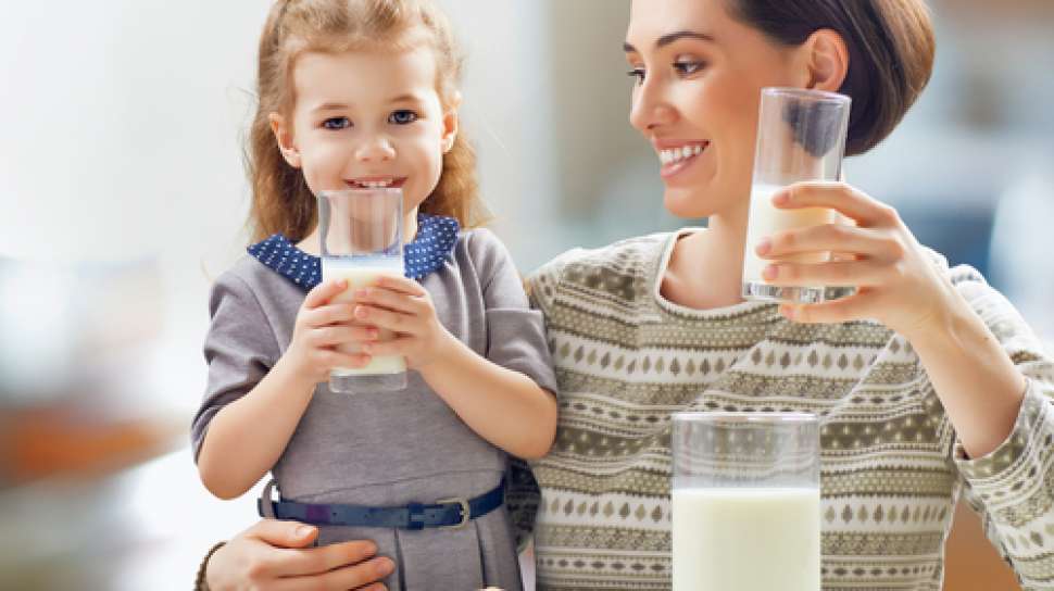 Sayang Anak! Menkes Budi Minta Para Ayah Setop Beli Rokok Supaya Bisa Beli Telur dan Susu, Untuk Cegah Stunting?