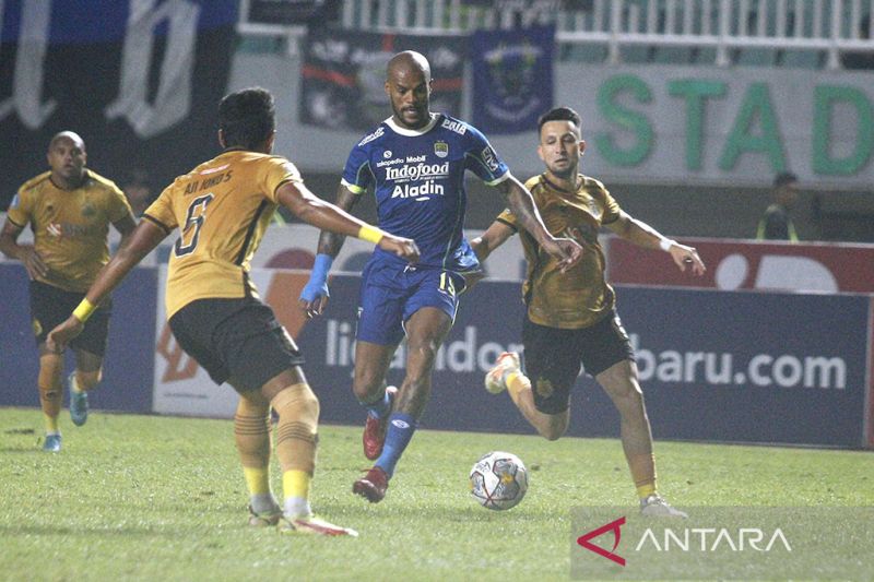 Bhayangkara FC kurang beruntung ketika takluk dari Persib Bandung