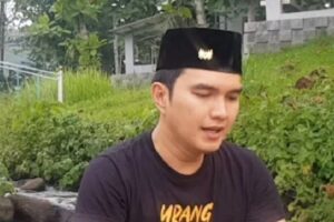 Aldi Taher Siap Jadi MC di Kawinan Dewi Perssik dan Rully: Pokoknya Gratis! : Okezone Celebrity